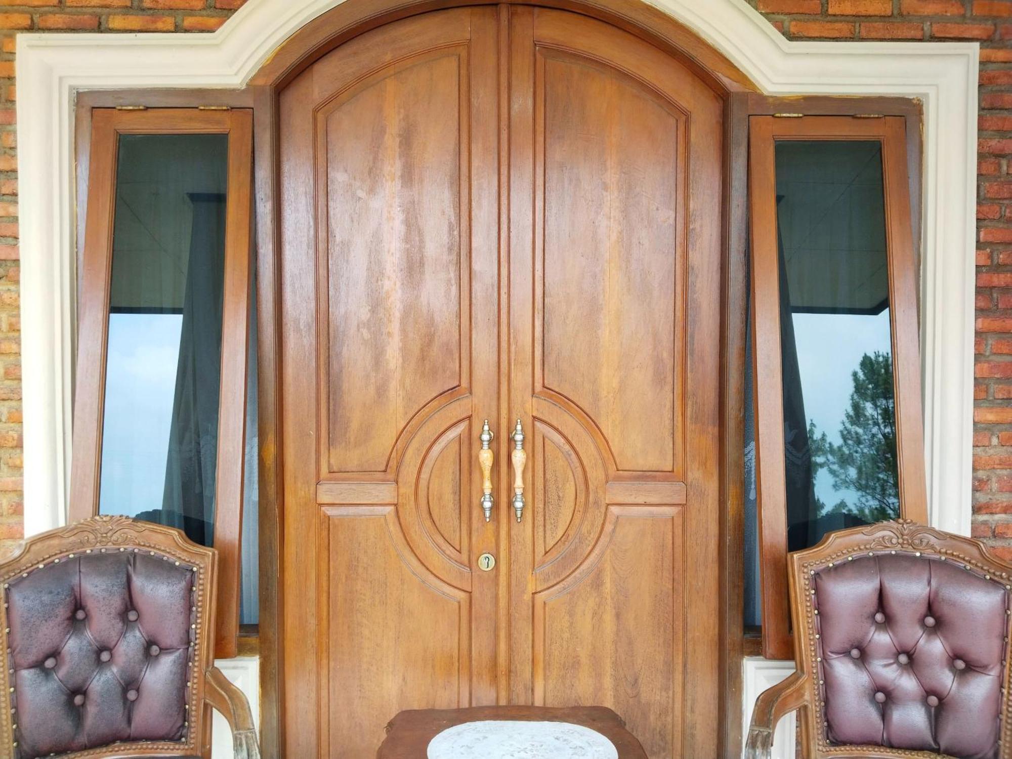 Villa Yustisia Curug 7 Cilember Cisarua Exterior photo